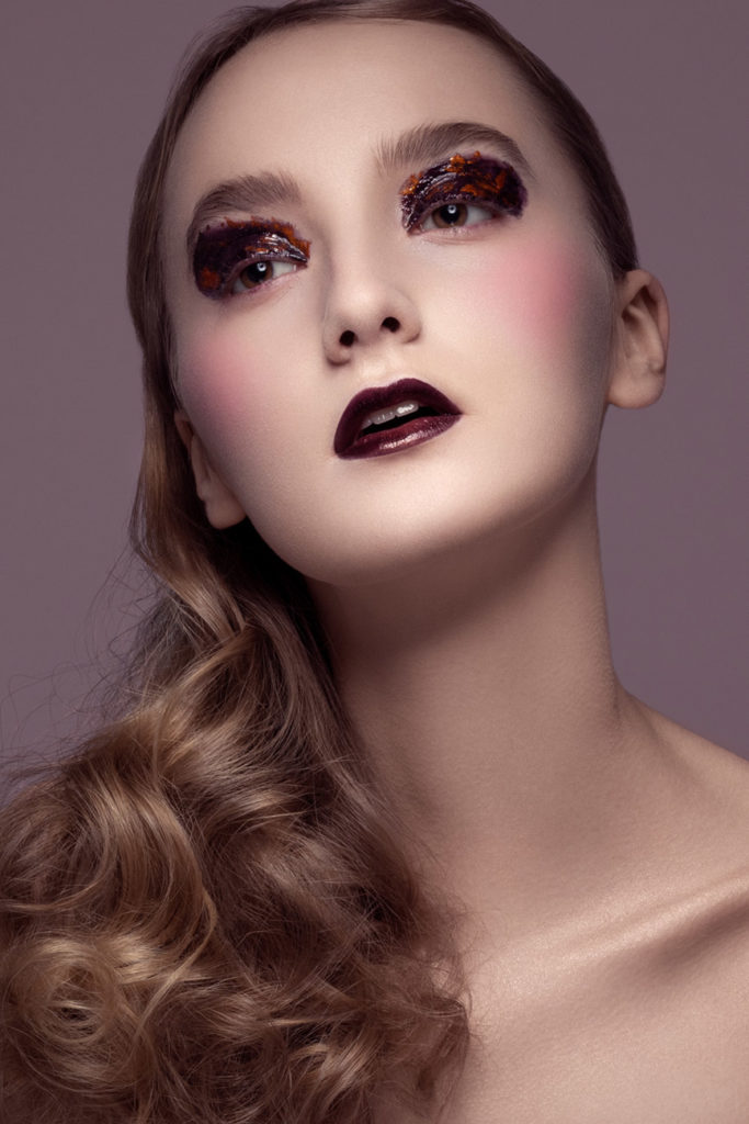 Makeup/direction: S. Zbinden; Photography: S. Colletti; Post Productio: Ad Retouch Studio